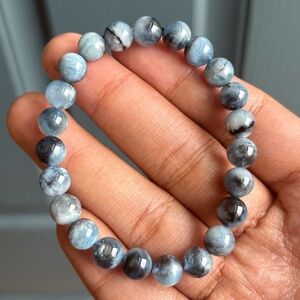 Black Aquamarine Crystal Bracelet 8mm